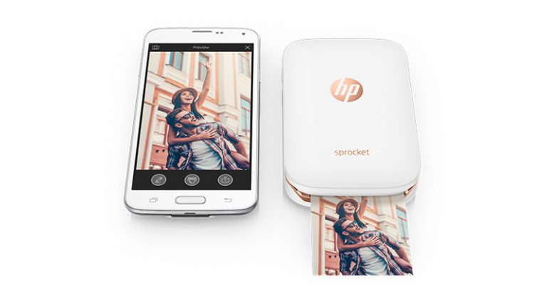 Hp sprocket, the new portable printer for smartphones Hp sprocket, the new portable printer for smartphones